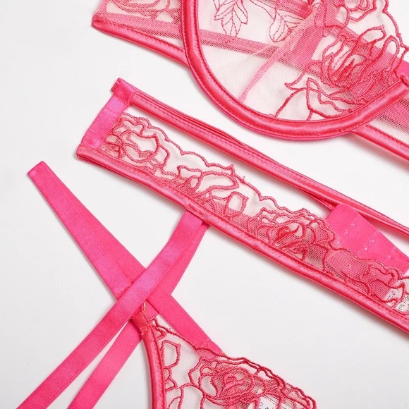 ‘Morgan’ Set - Picture 6 of 7